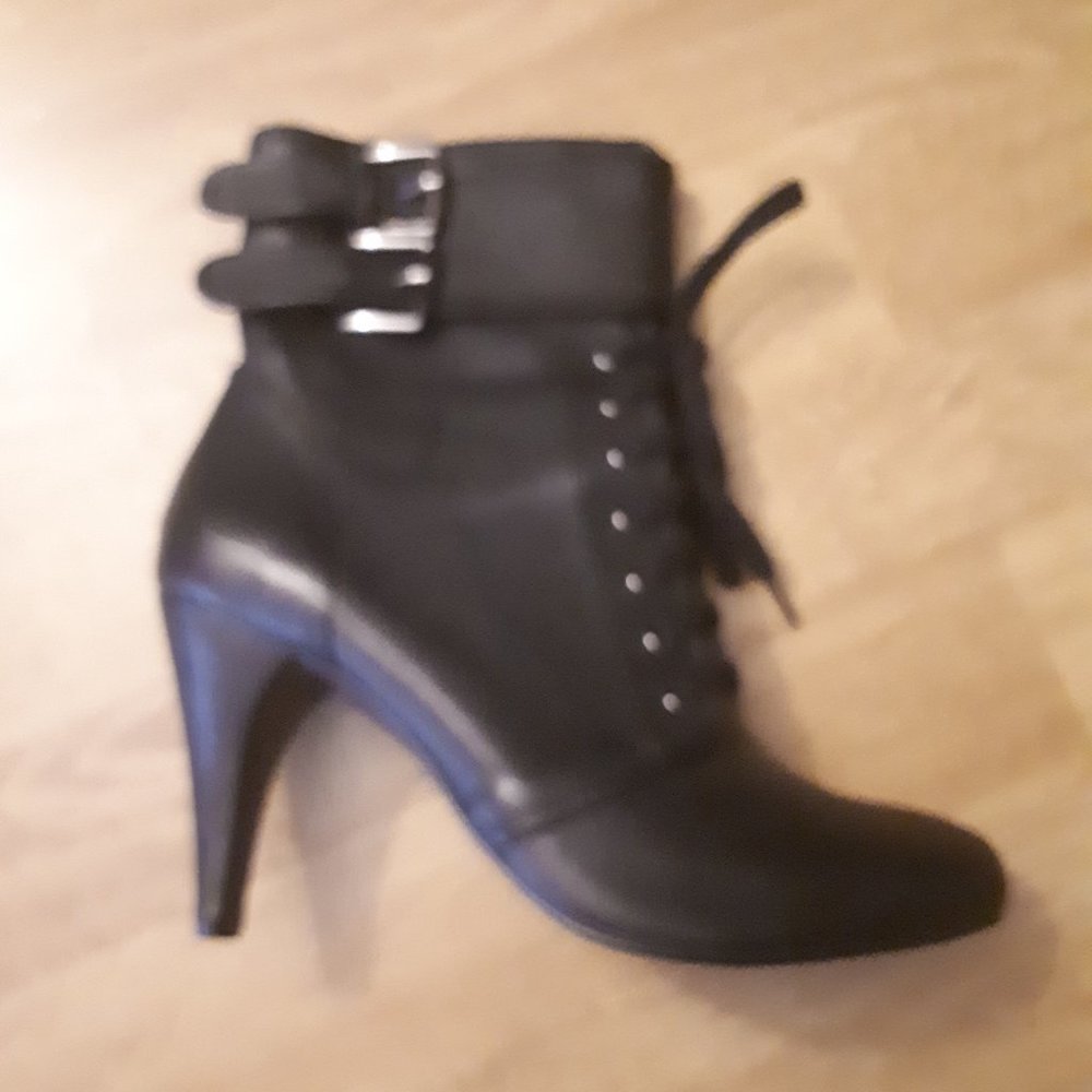 Leather Pegabo shoes 38 size